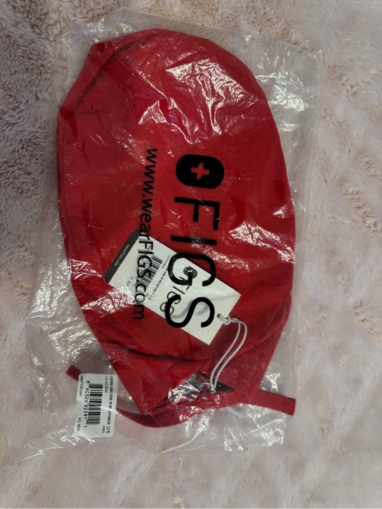 Figs Accessories - Figs Red Surgical Cap